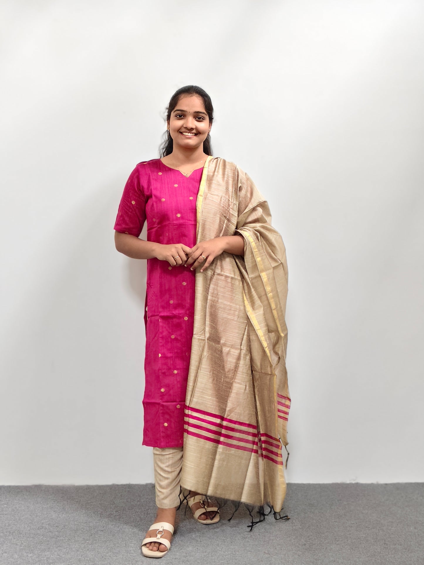 Raw Silk Kurta Set with Dupatta - Pink